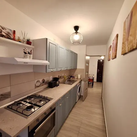 Apartment Central Splendor Studio Mall *
